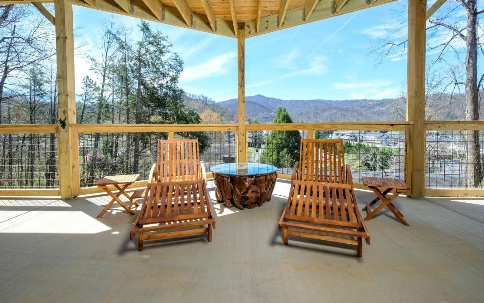 Вилла Holly Ridge Hideaway Гатлинбург Экстерьер фото
